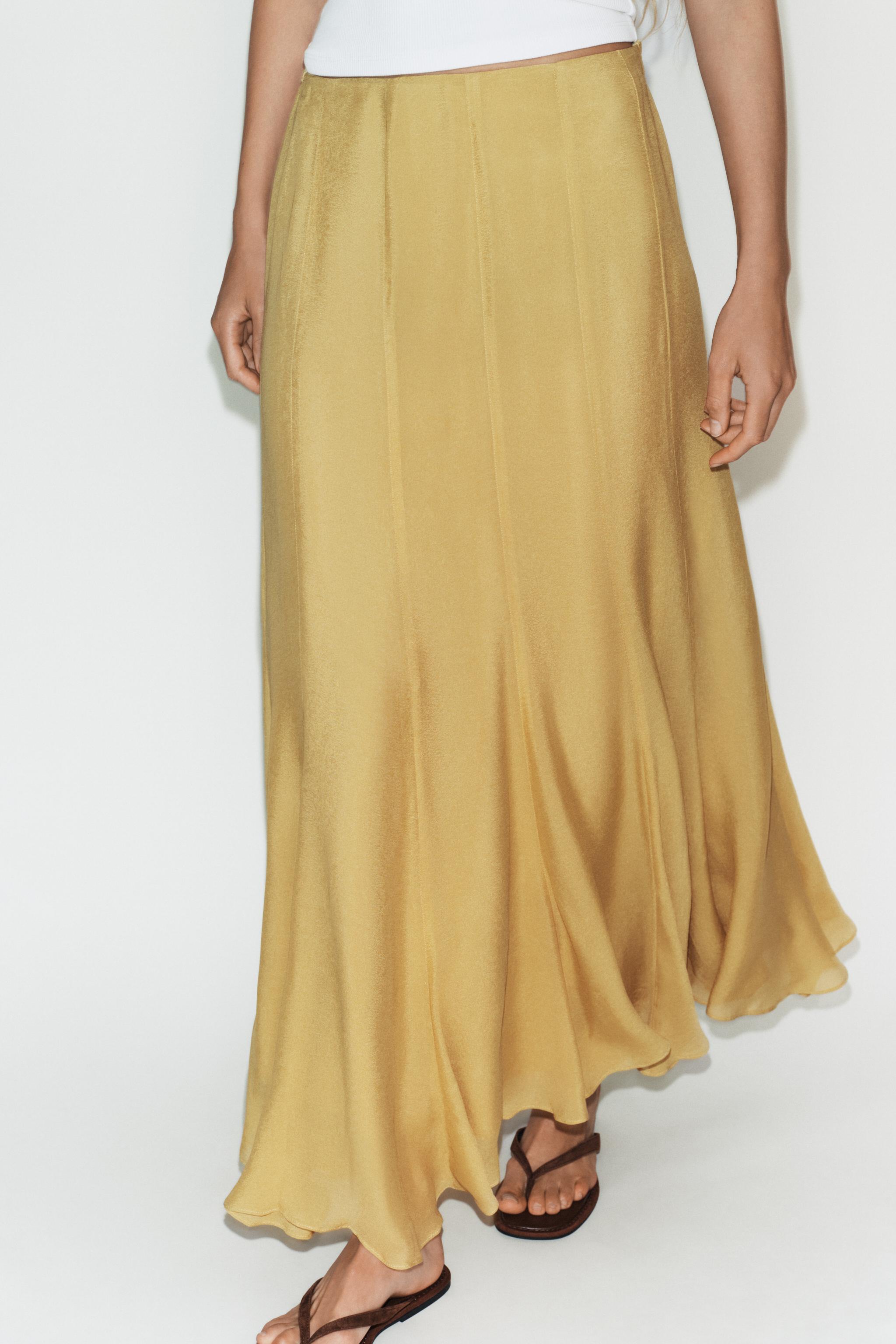 FLOWY LONG SKIRT